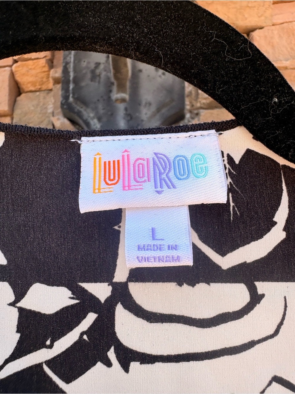 Bundle of LulaRoe Kimonos Size Large - Picture 10 of 13